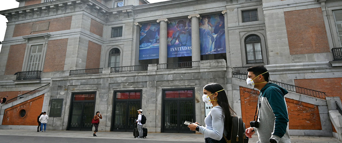 أسبانيا تقرر حظر التدخين وإغلاق النوادي	