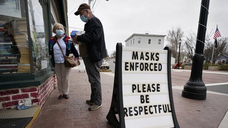 الإصابات بكورونا في العالم تتخطى 54.59 مليون حالة