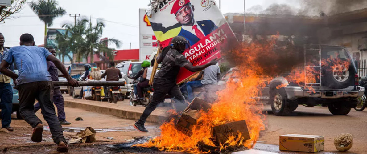 أوغندا: 37 قتيلا في احتجاجات أعقبت اعتقال مرشح رئاسي