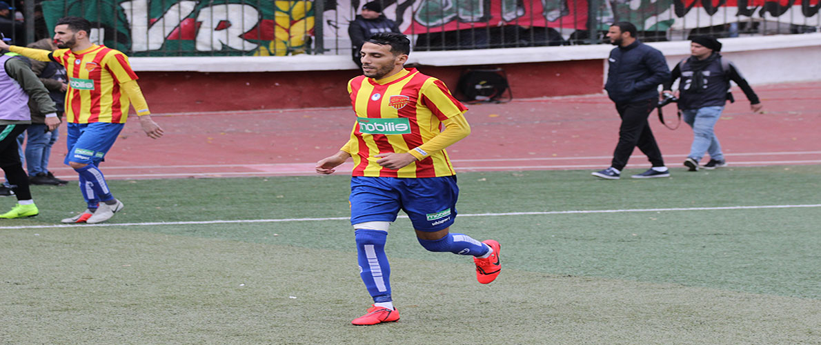 اللاعب شويطر يعود الى نصر حسين داي